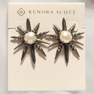 Kendra Scott Rogan Starburst Gunmetal Pearl Stud Earrings